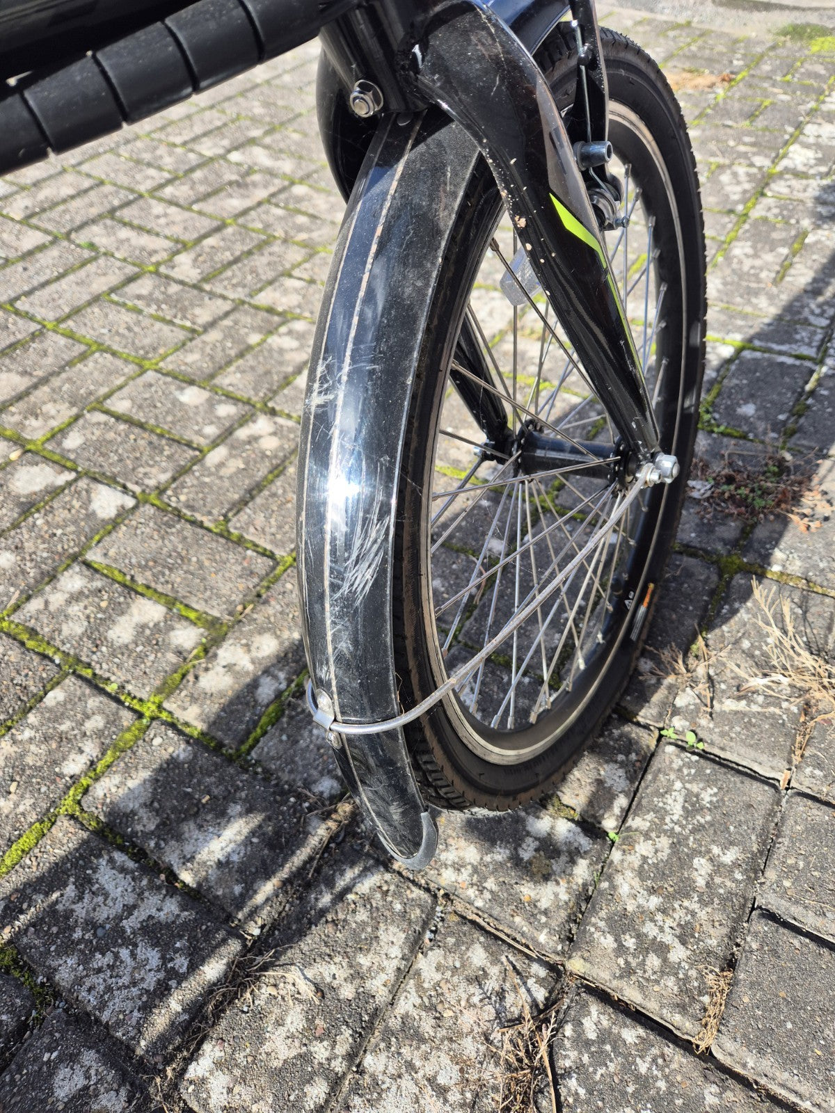 Carrera Crosscity E folding bike , 20'' wheels, black/green