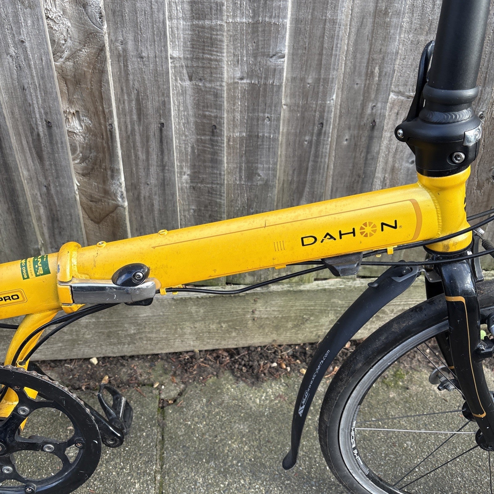 Dahon Speed Pro -7 Speed Folding Bike In Yellow