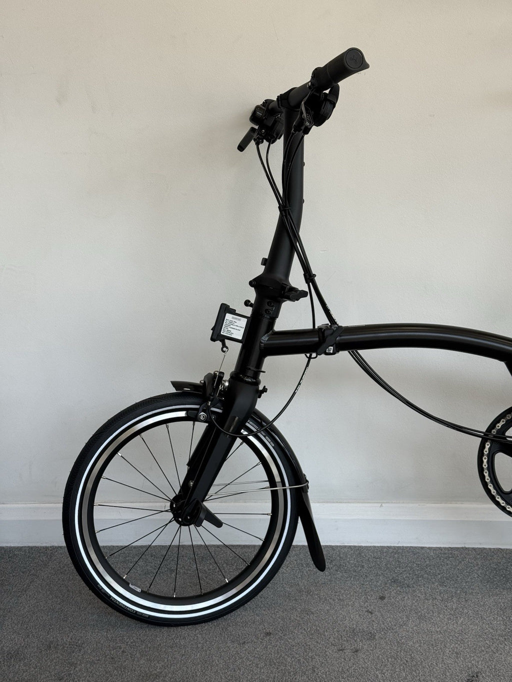 Brompton Folding Bike 12 Speed P Line Low Bar Excellent Condition Black P Line