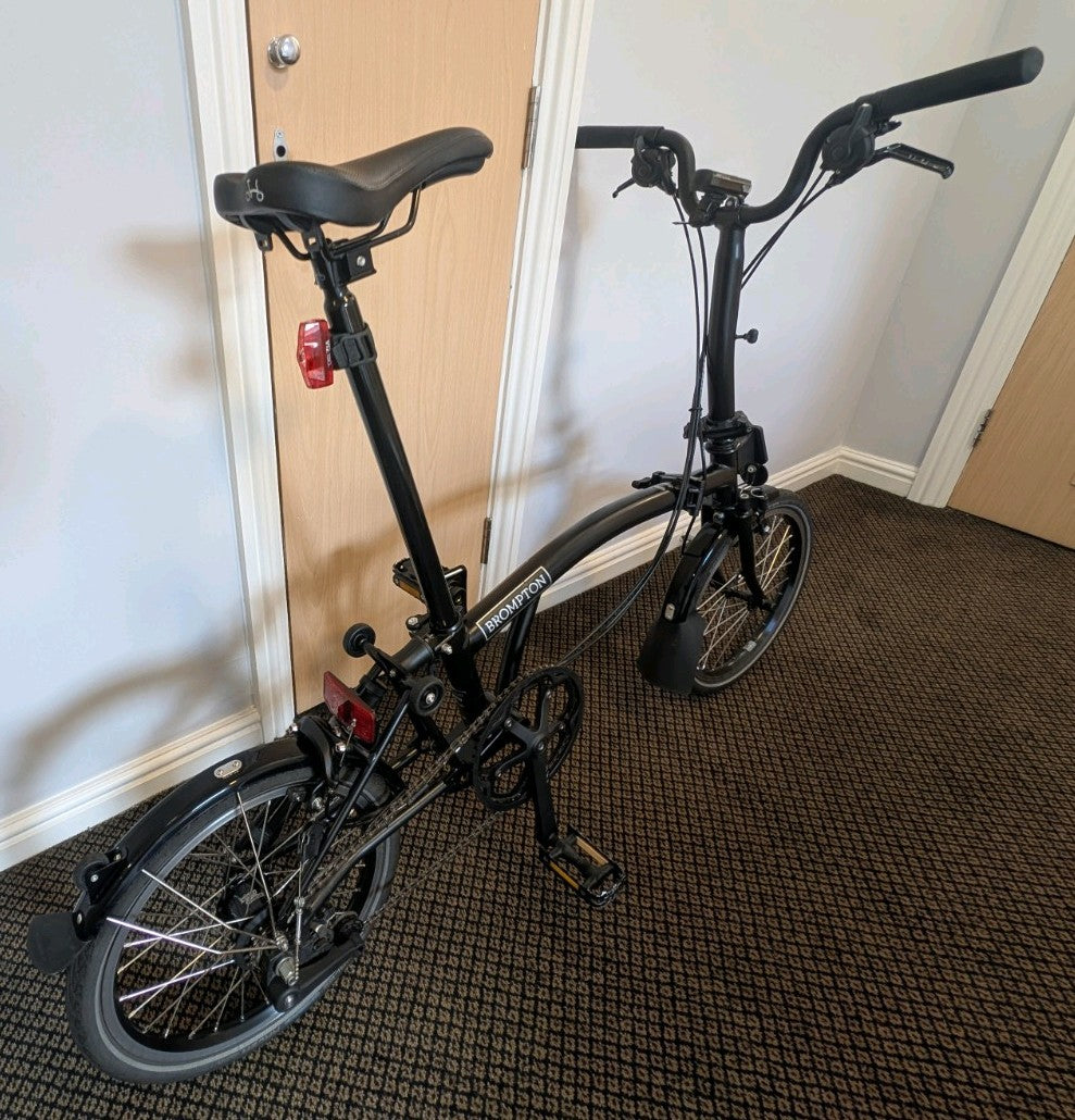 Brompton C-line Explore 2025 6-speed Mid handlebar Matt black Folding bicycle LN