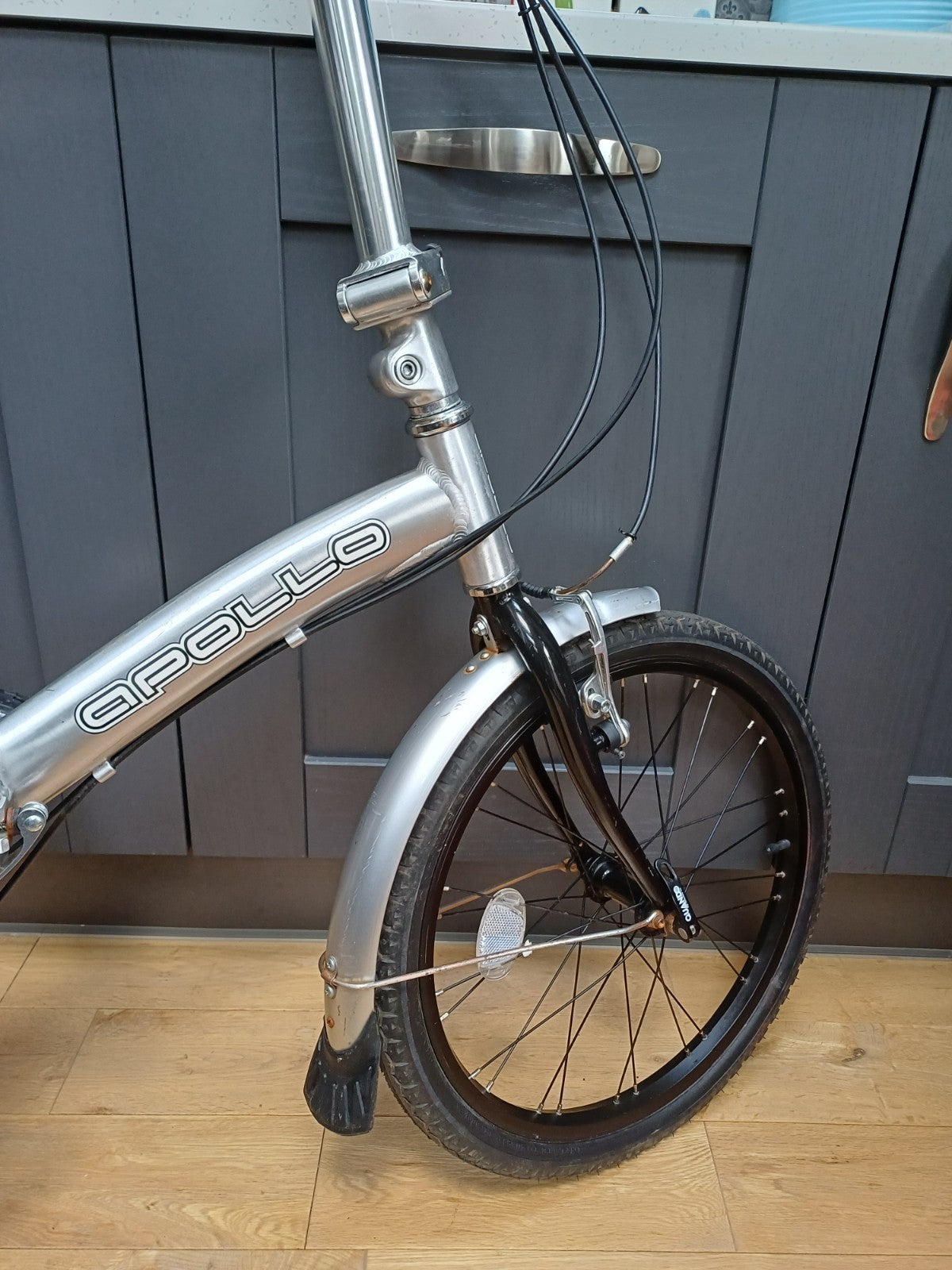Apollo Transition Folding Bike 6 Speed Shimano Gear 20” Wheels Aluminium