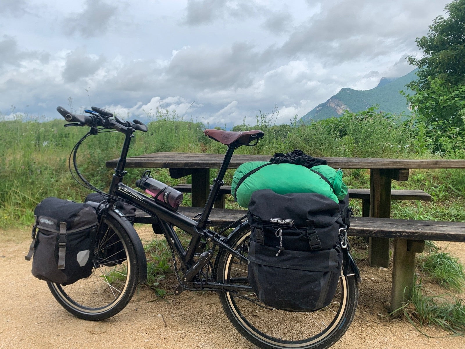2024 Airnimal Joey Custom Adventure Plus - Folding, Rohloff Hub and Son28 Dynamo