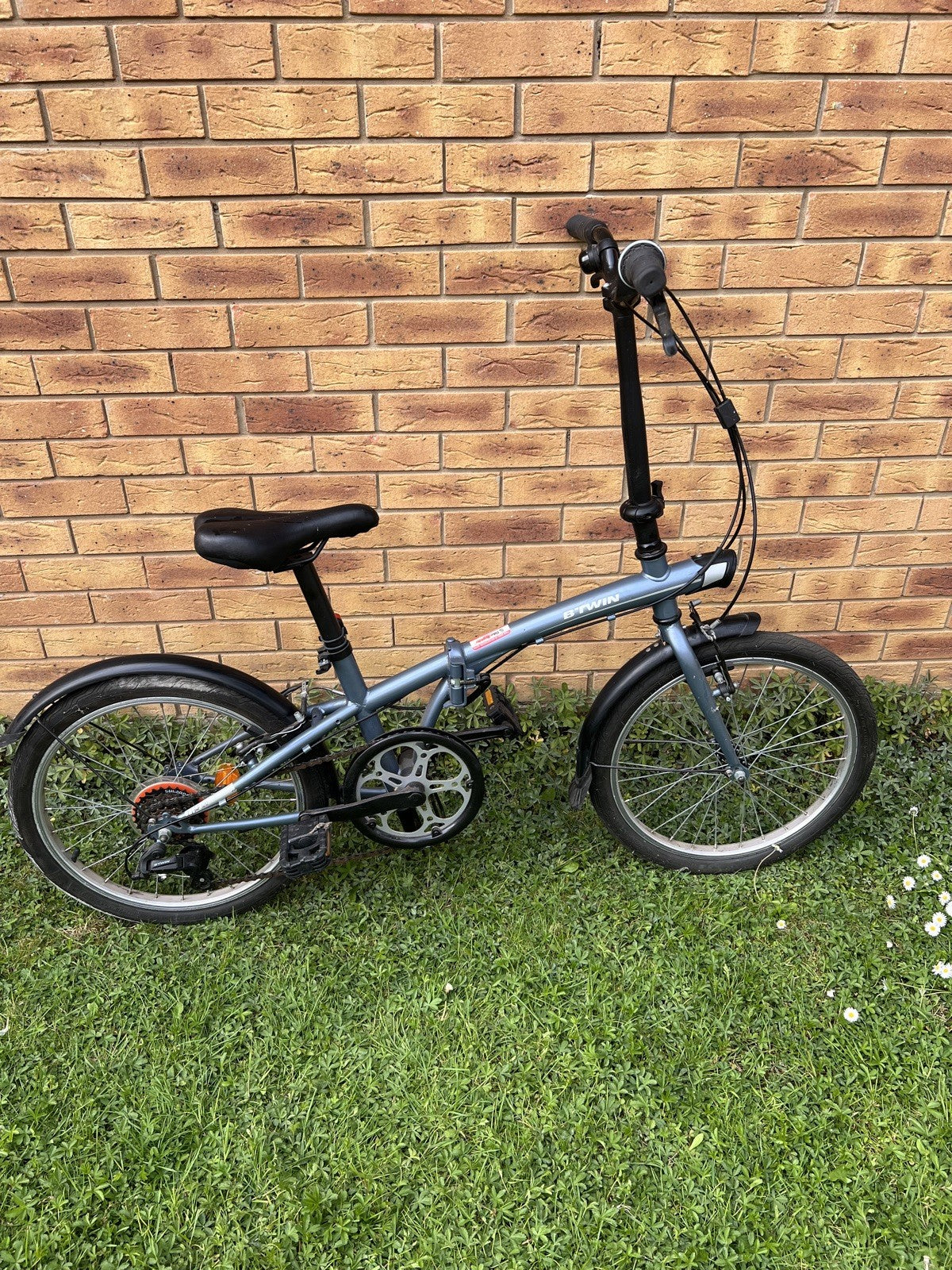 BTWIN Folding Bike 120 Blue/Grey RRP £280 Happy to Ship