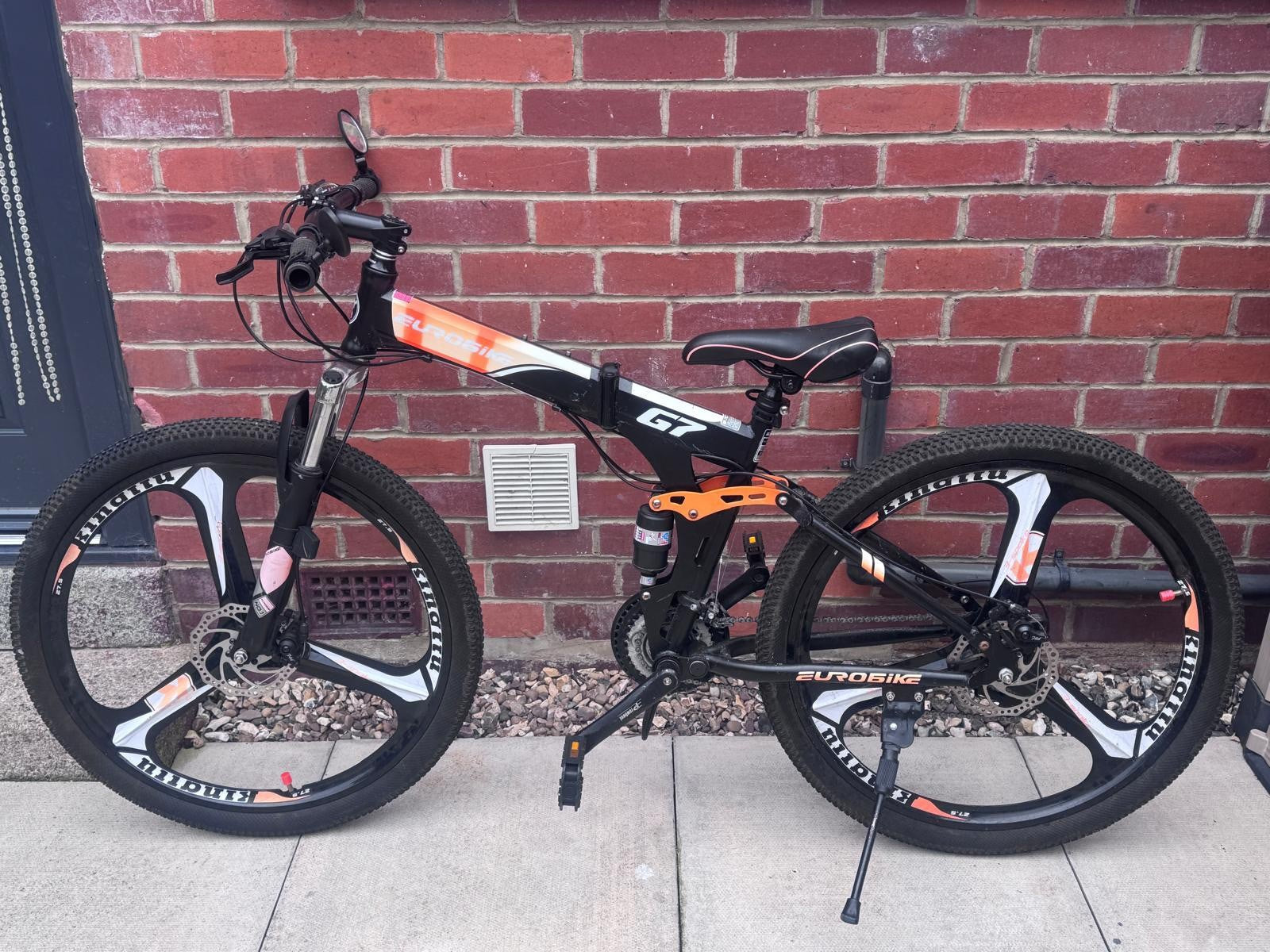 Eurobike G7 Folding Mountain Bike