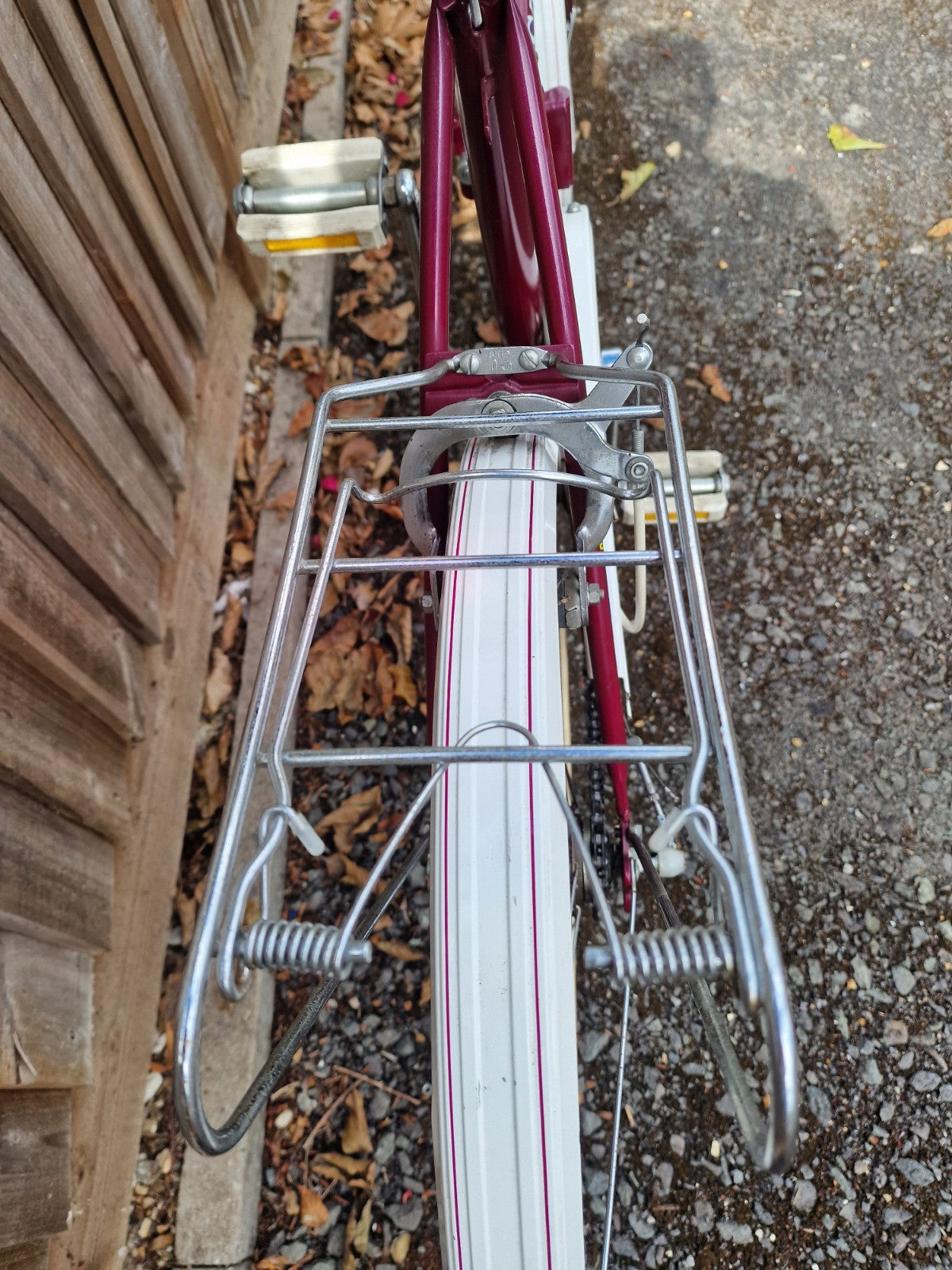 UNIVERSAL STOWAWAY 3 Vintage Folding Burgundy Bike, 3 speed. 20’ wheels,PRESTINE