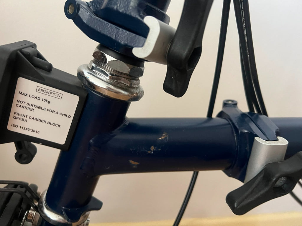 Brompton C Line M6L (6 Speed) folding bicycle - Navy BLUE (Excellent CONDITION)