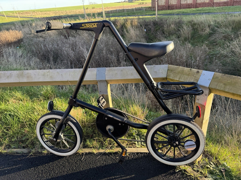Vintage Strida Folding Bike Collectable Unusual Design w Rubber Drive Belt