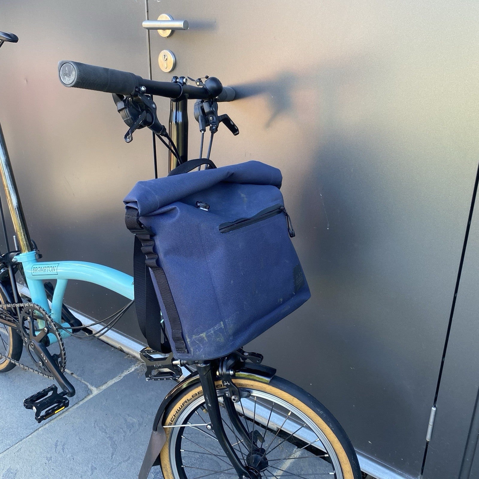 Brompton C-line 6 Speed Black Edition In Turkish Green
