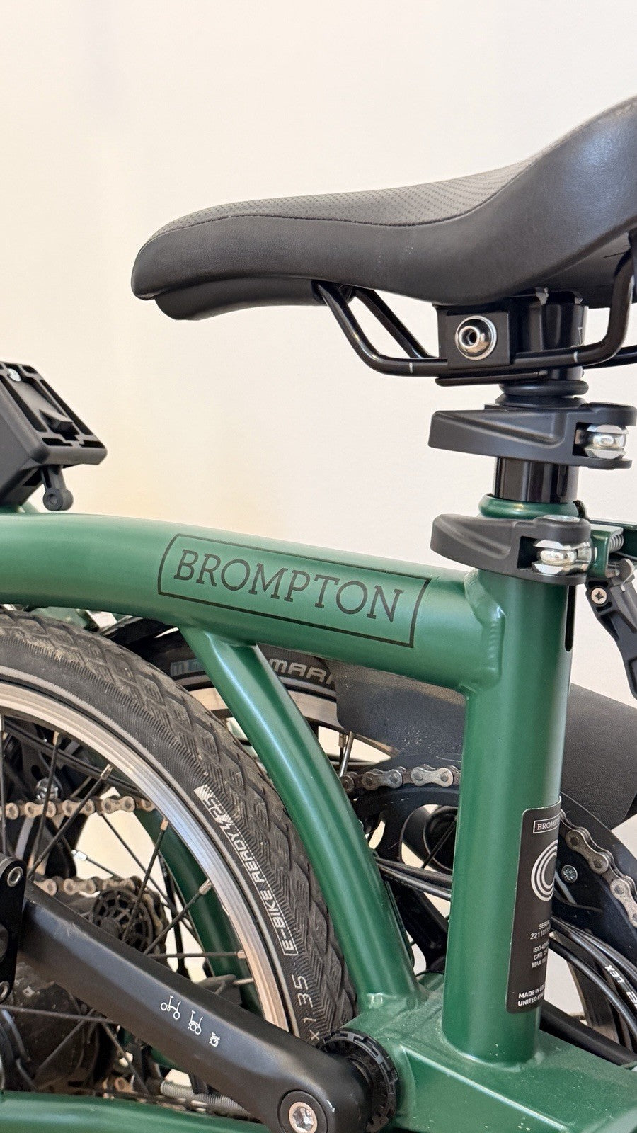 2022 Brompton C Line M6L Racing Green 6 Speed - Folding bike