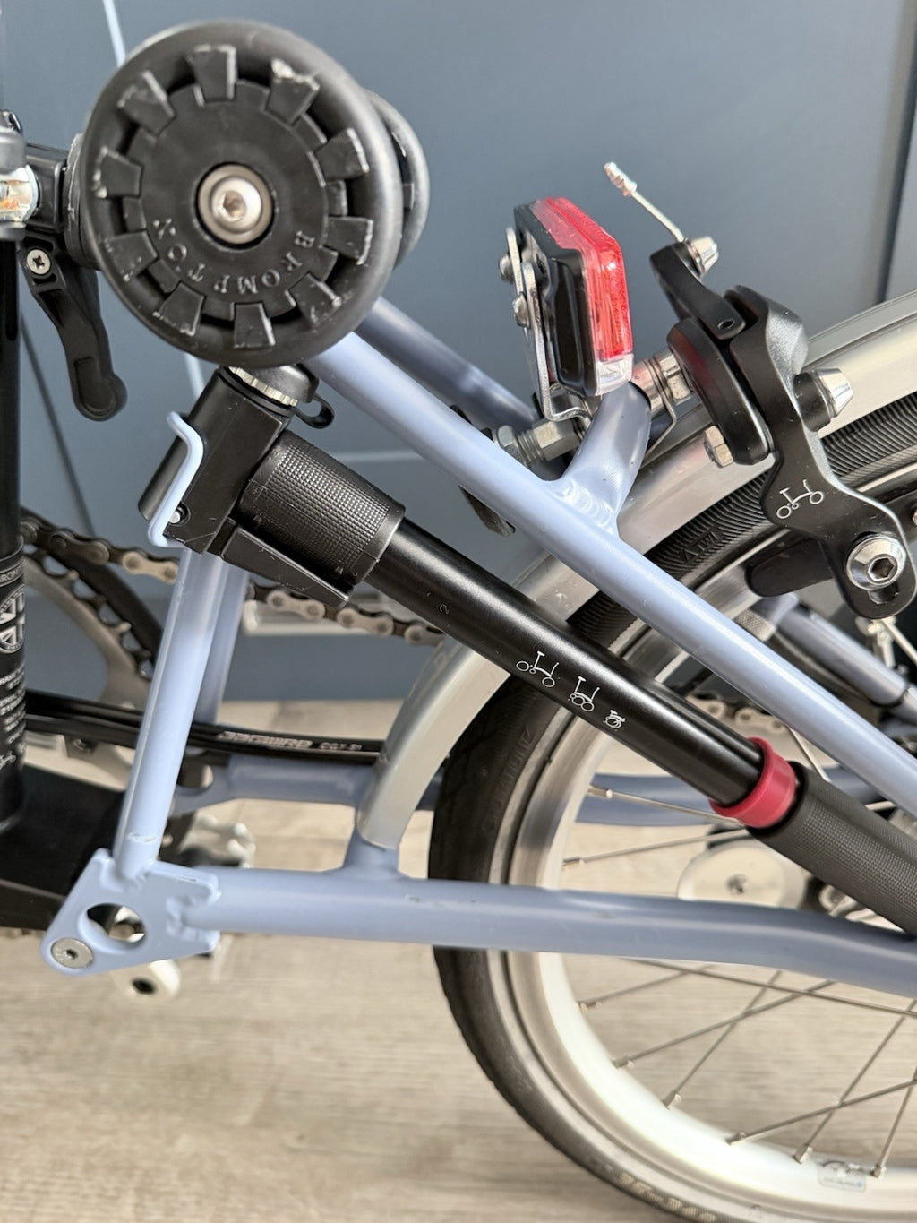 Brompton C Line Explore 3 - Speed, excellent c., Dynamo Lights, Quick Sale