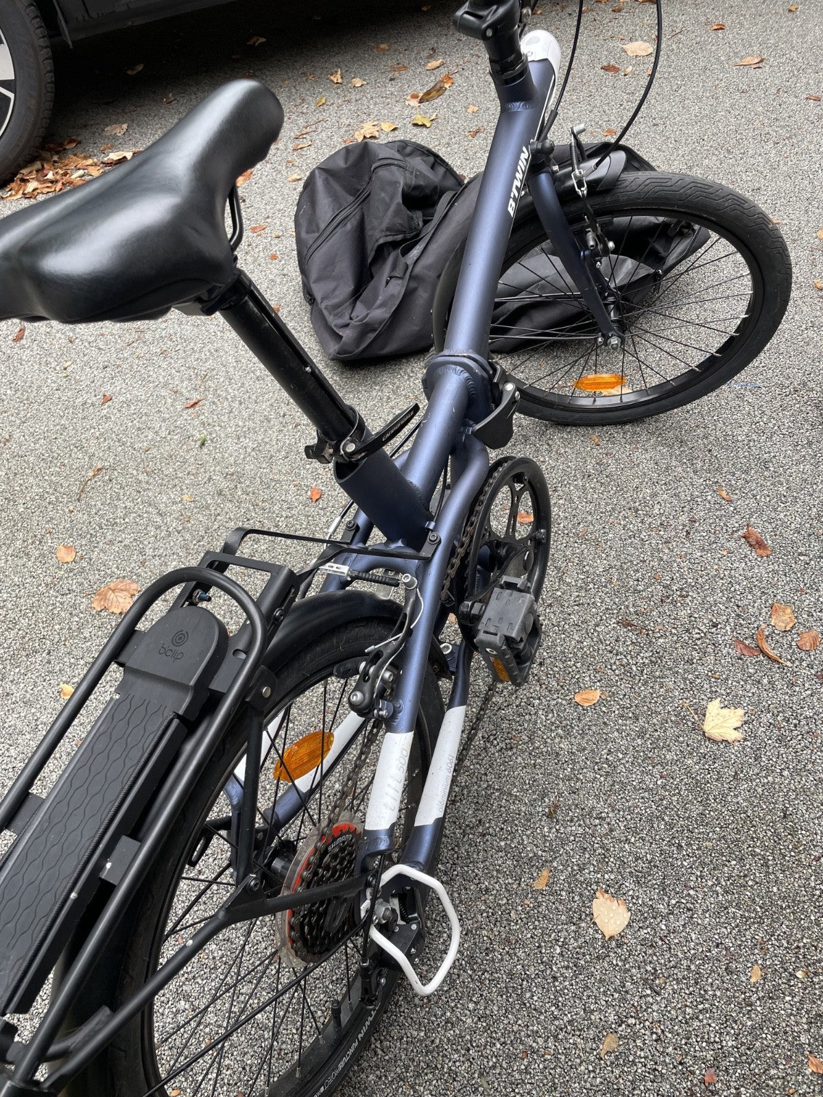 BTwin Tllt 500 Folding Bike with bag