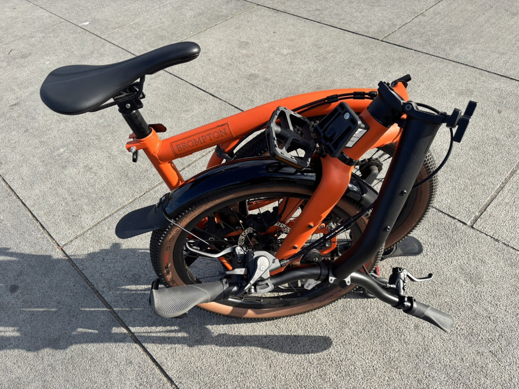 Brompton G Line 8-Speed Orange w/ mudguards and rack