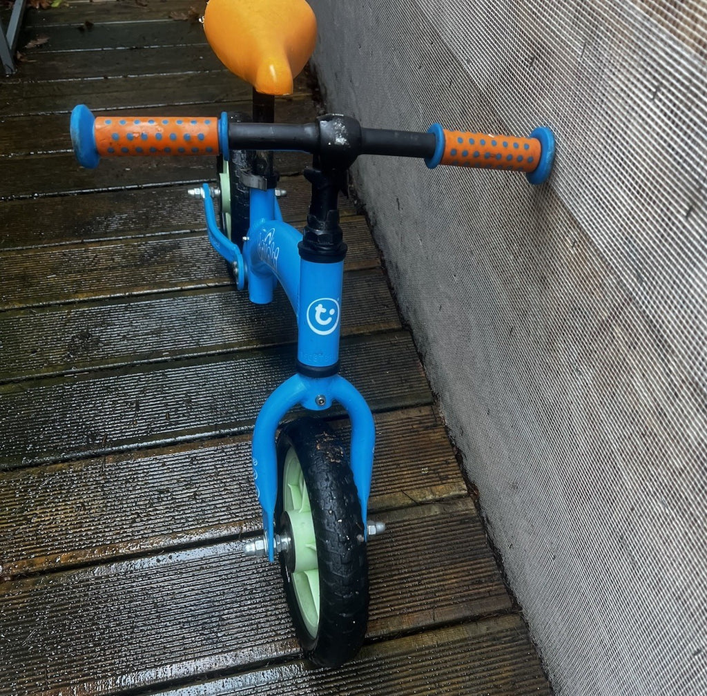 Trunki Folding Balance Bike, 12-inch Wheels, Adjustable Seat (2yrs - 5yrs old