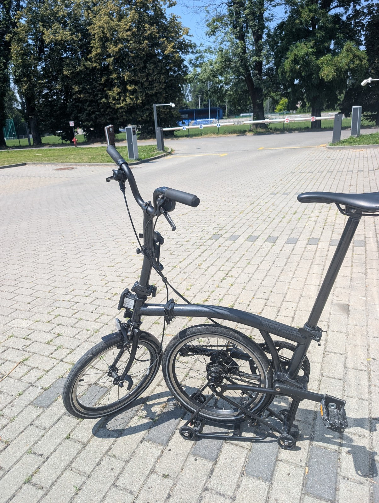 Brompton P Line 4 Speed 2023 Mid Handlebar Folding Bike - Midnight Black