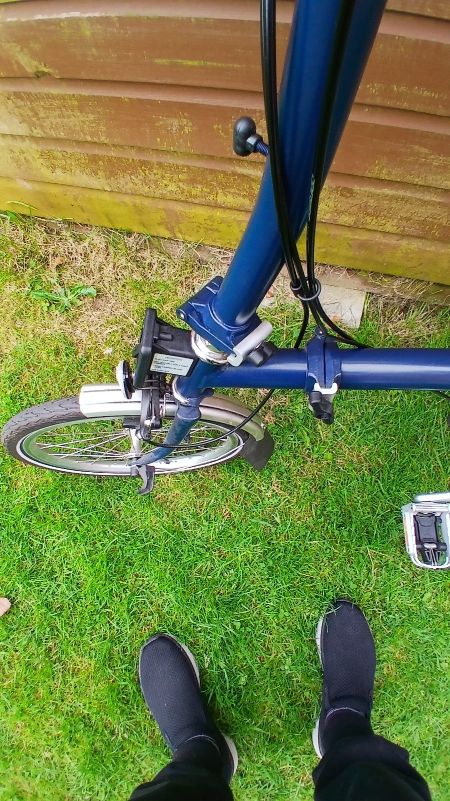 brompton folding bike 3 speed