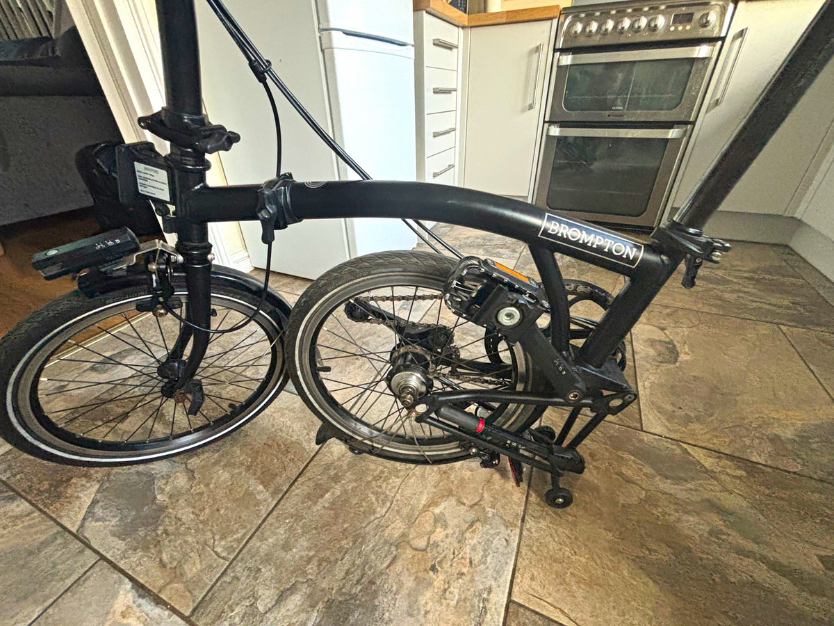 Brompton C Line 2023 Folding Bike Black 16in Mudguards 6 Speed Steel