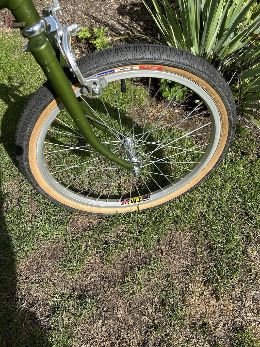 Vintage 1974 Raleigh Stowaway Folding Bike - Café Cruiser Retromod