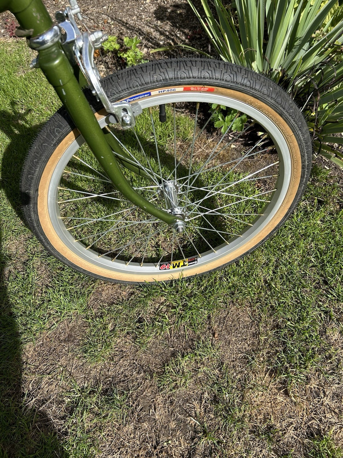 Vintage 1974 Raleigh Stowaway Folding Bike - Café Cruiser Retromod