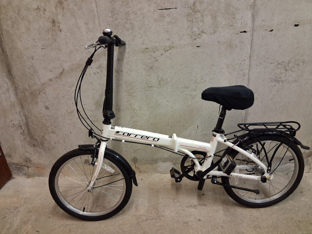 halfords white adult folding bike used once excellent condition cashcollect only