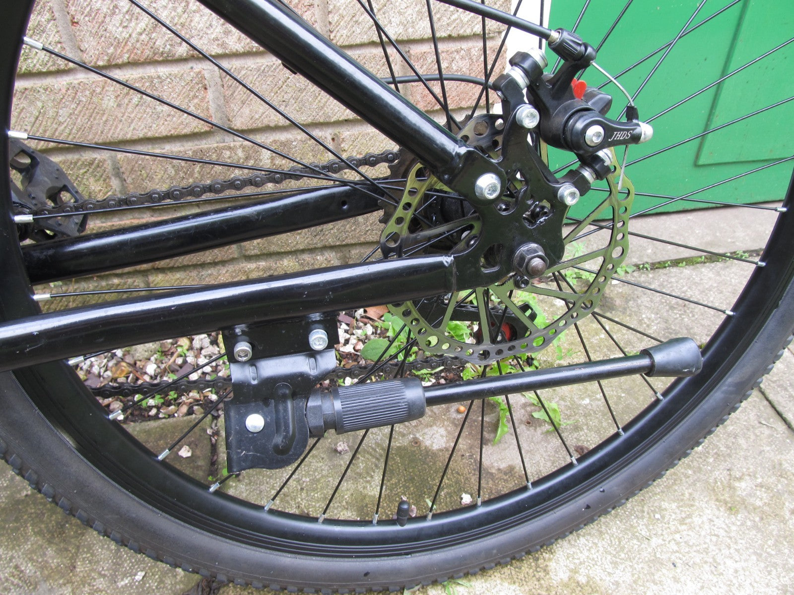 BIKE - MOUNTAIN BI FOLD - 26" WHEELS - DISC BRAKES  UNISEX - EXCELLENT CONDITION
