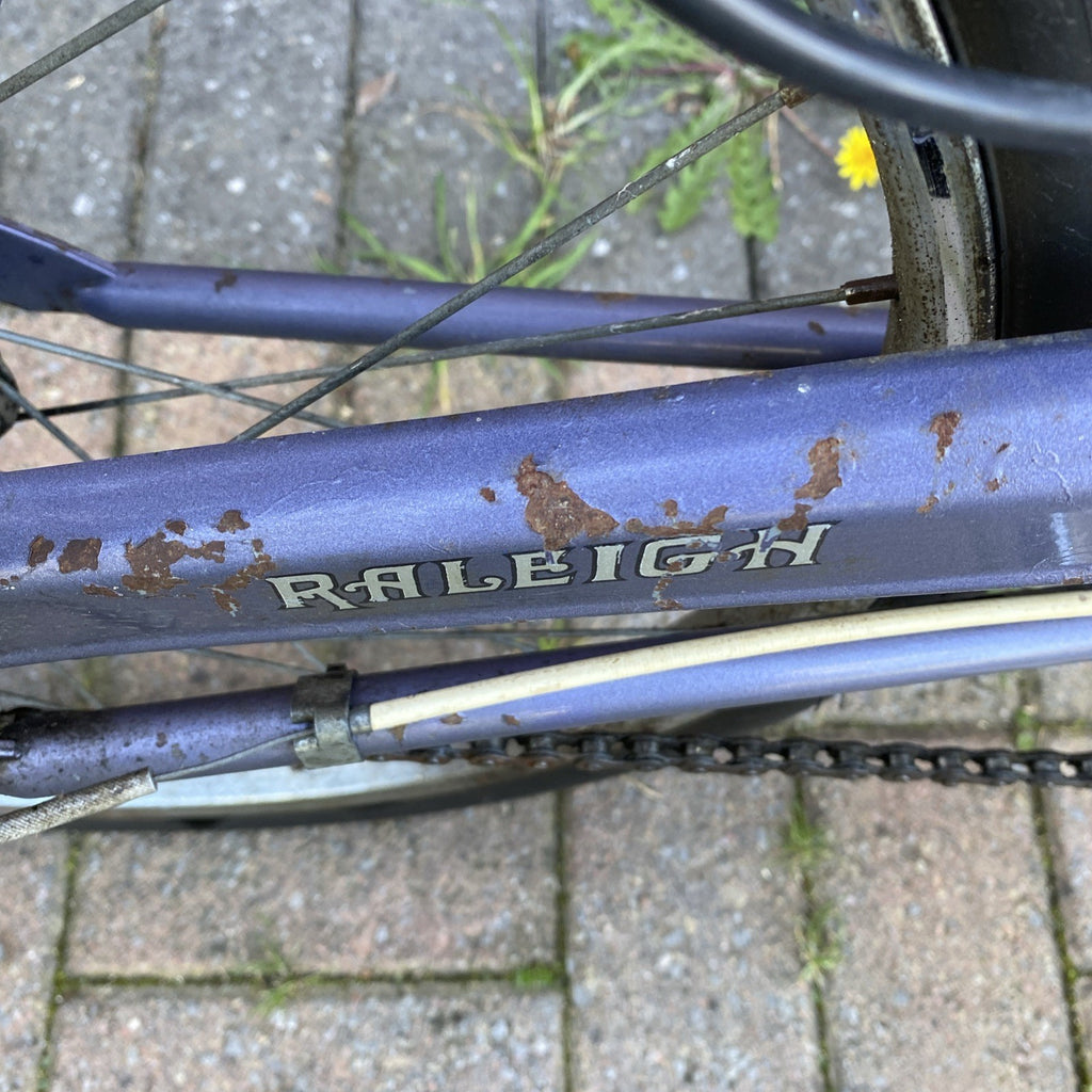 Vintage Classic 1973 Lilac Raleigh Stowaway Folding Bike