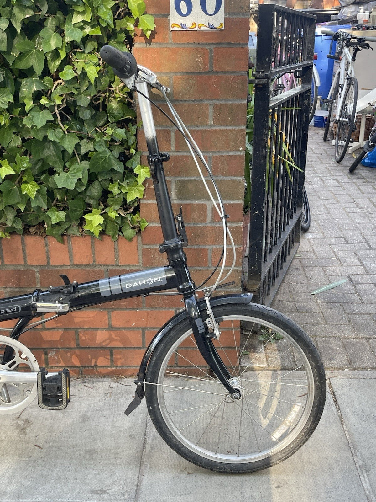 Dahon Speed Folding Bike – Black, Rear Rack Fitted For Adults