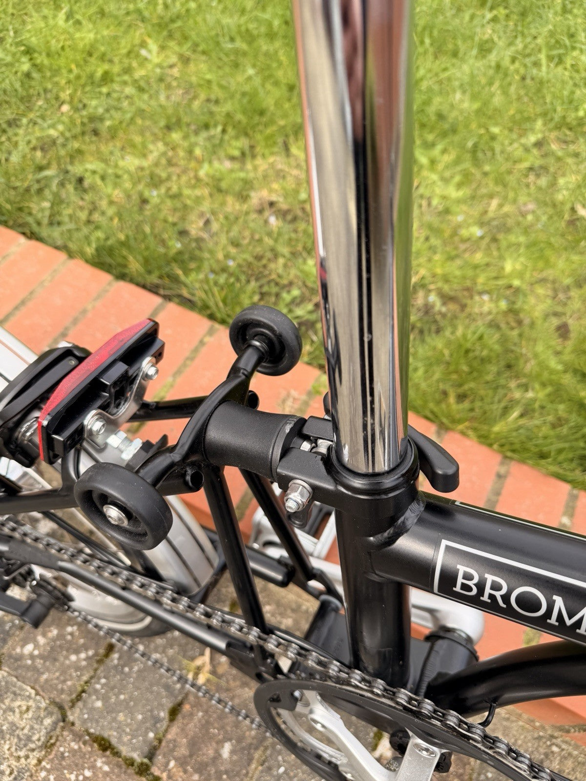 Brompton C Line Folding Bike 6-Speed matte black Good Condition