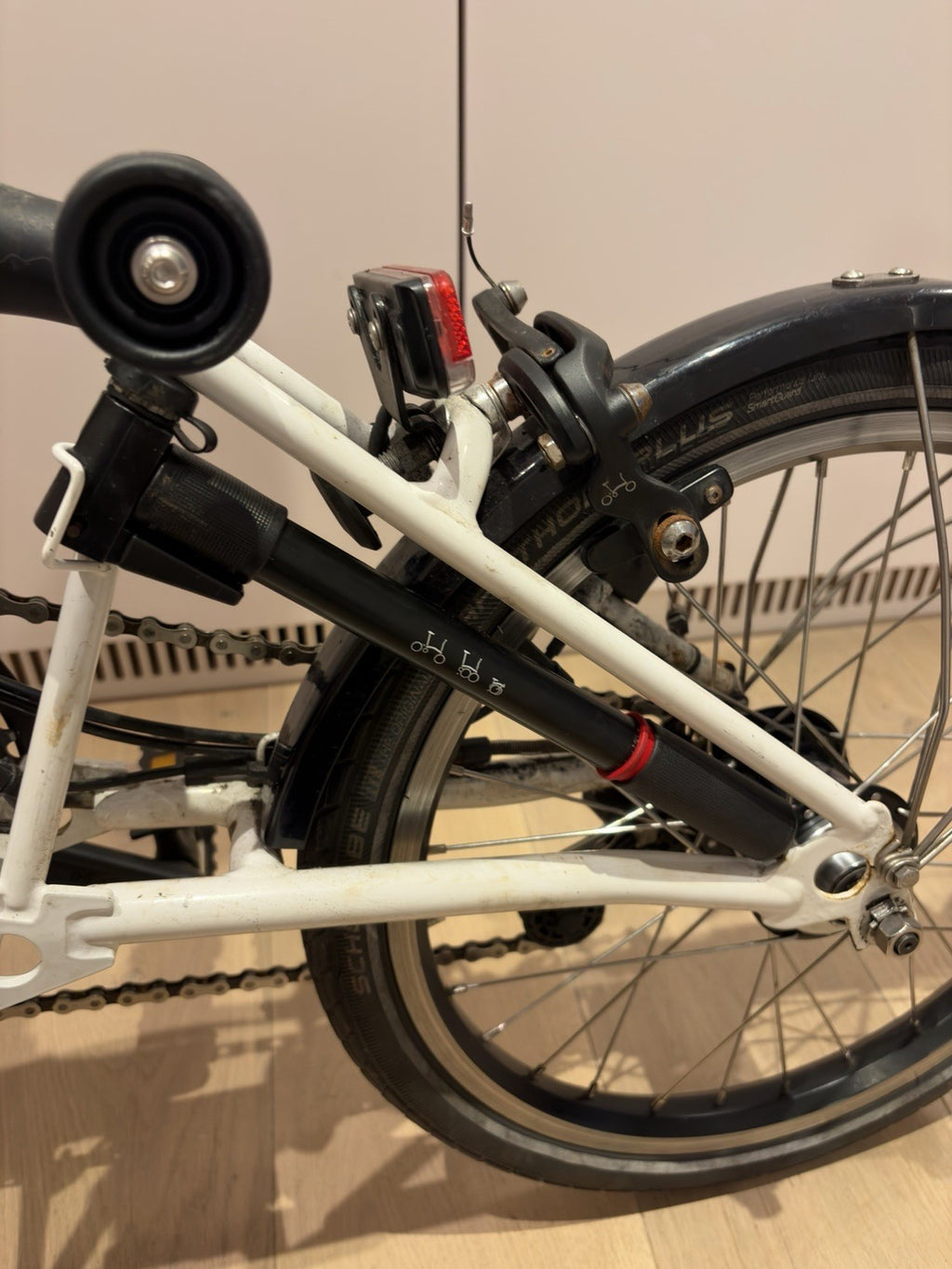 Brompton Electric 2018 H6L White 6-Speed Folding Bike + Bags, Battery & Charger