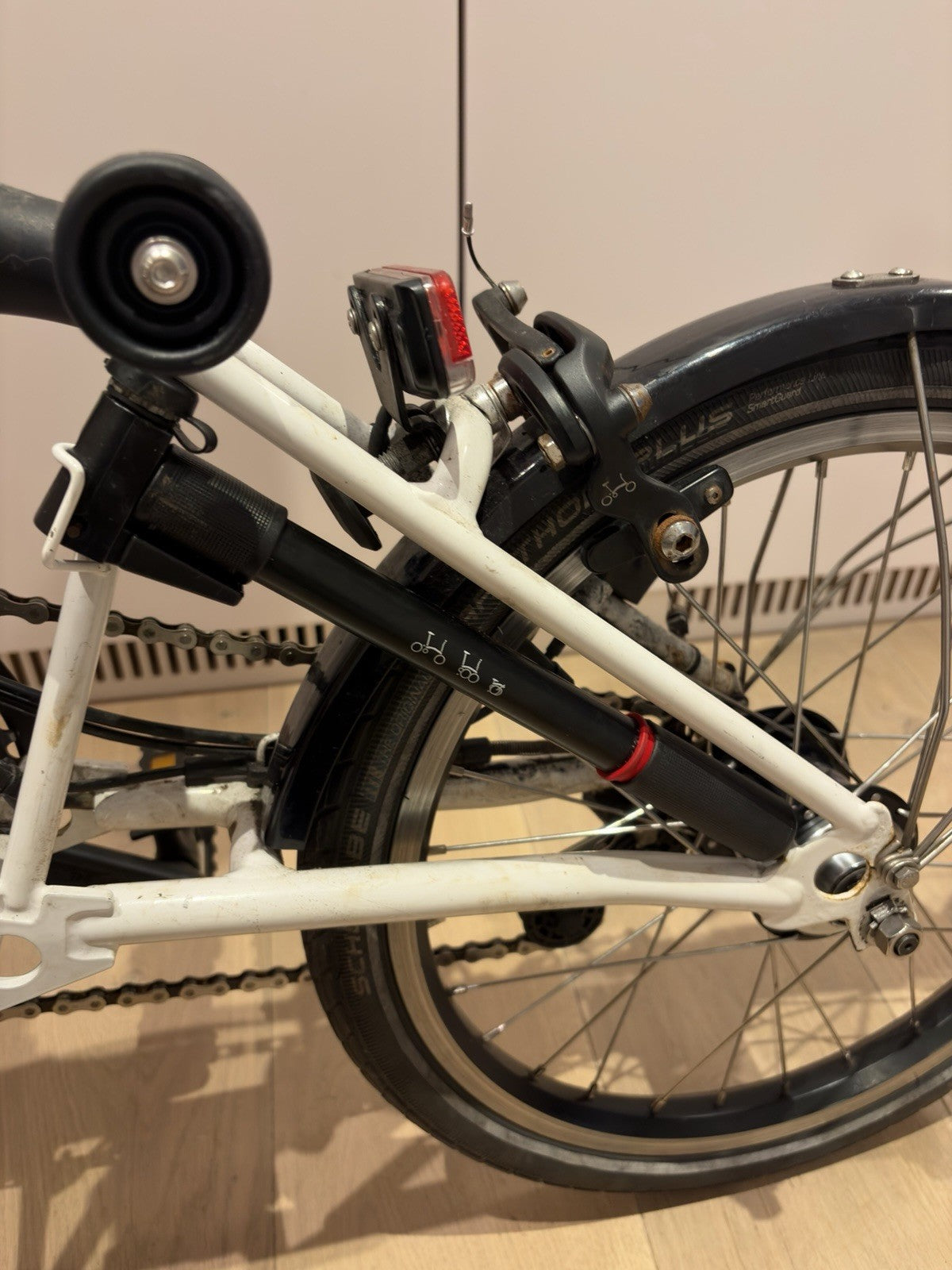 Brompton Electric 2018 H6L White 6-Speed Folding Bike + Bags, Battery & Charger