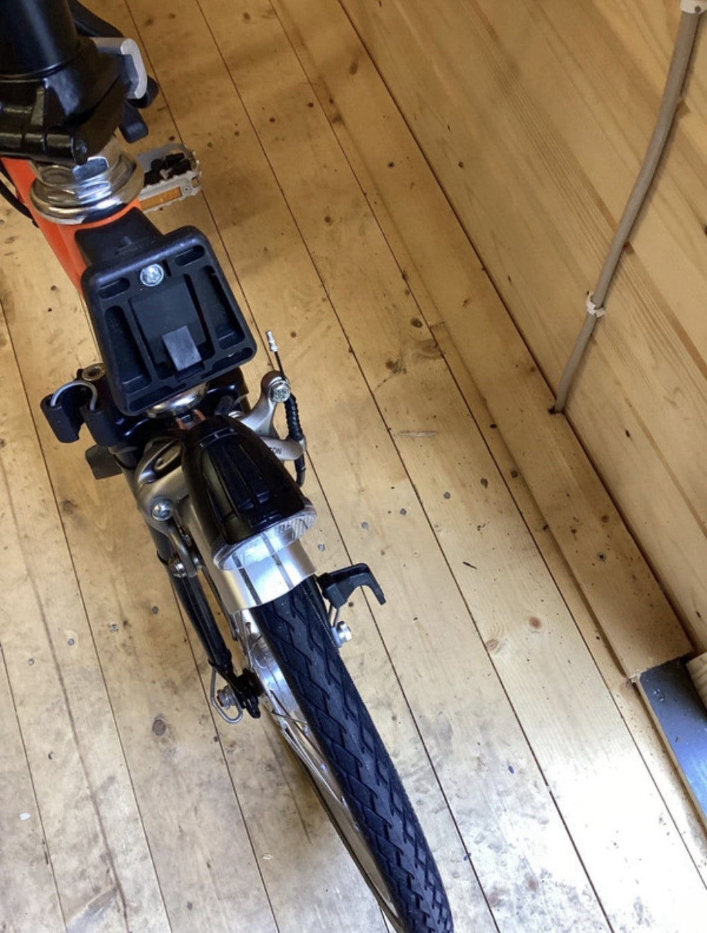 Brompton M6R 2014 Orange - High Spec - Brooks, Dynamo, B-Bag & Sigma Computer
