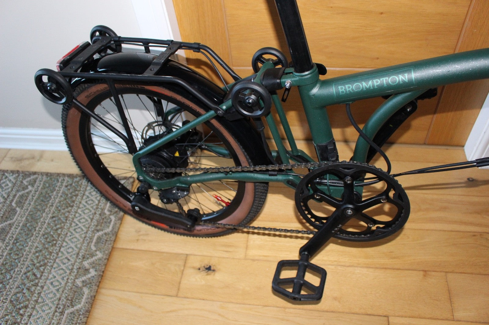 Brompton Electric G Line with SuperRoll+ - e-Motiq system - 4-speed