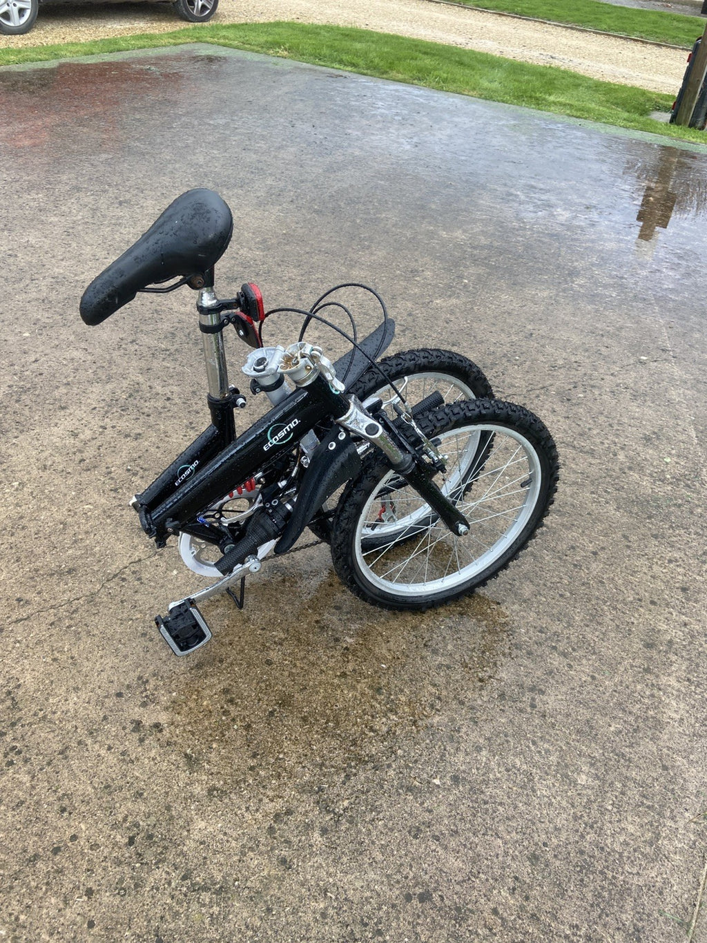 Ecosmo 20" folding city bike In Excellent Condition with full suspension