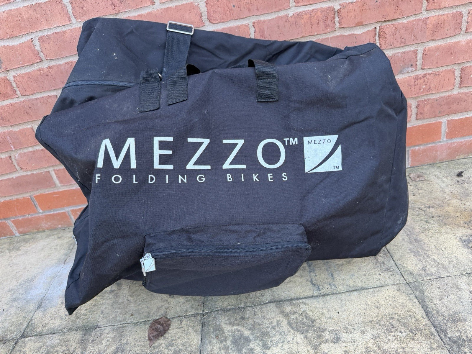 Mezzo Folding Bike Carry Bag – Packs Away Into Itself