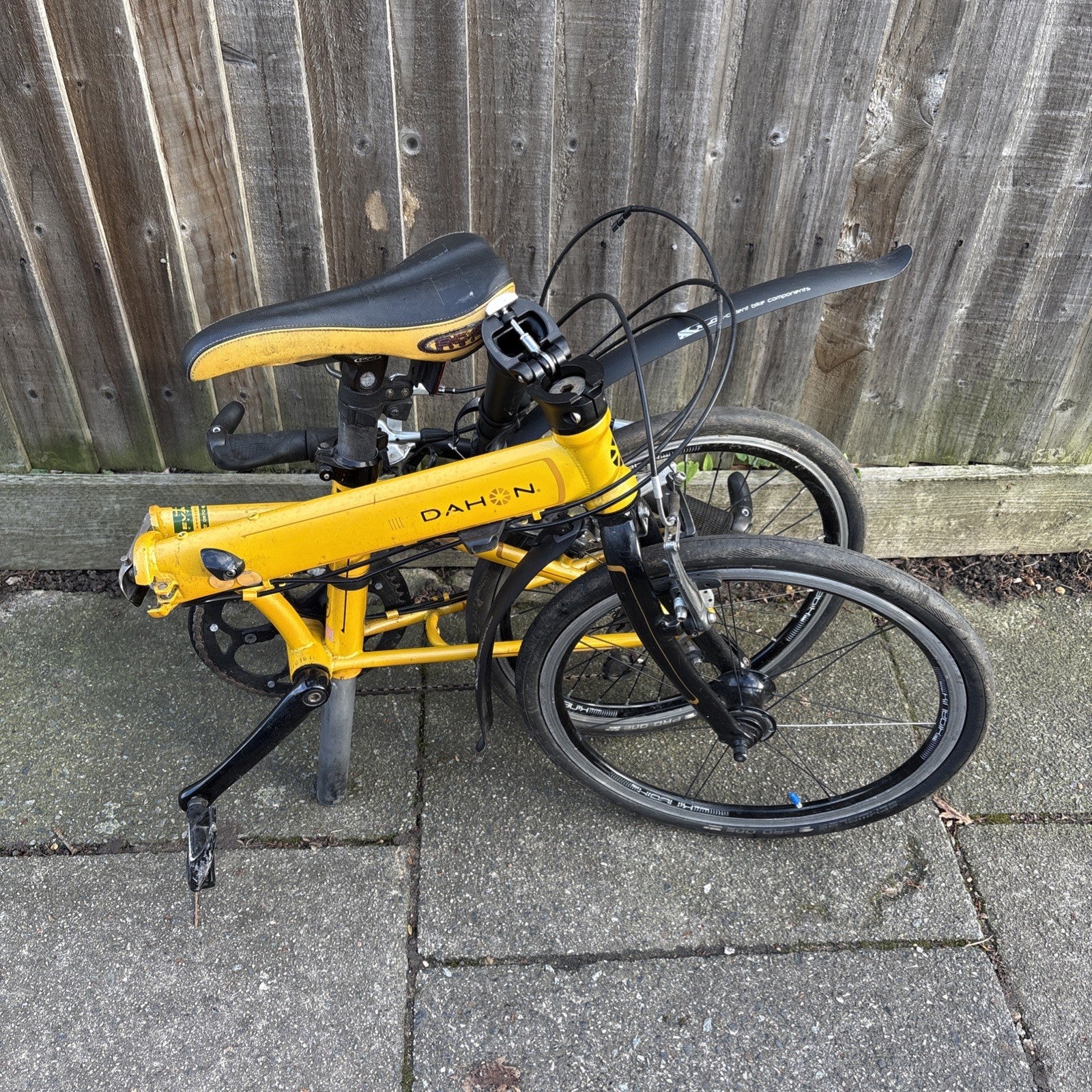Dahon Speed Pro -7 Speed Folding Bike In Yellow