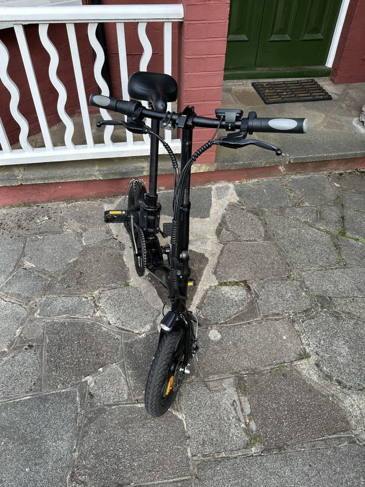Fiido D3 Pro Mini Folding Commuter Bike — Great Condition Twist and Go
