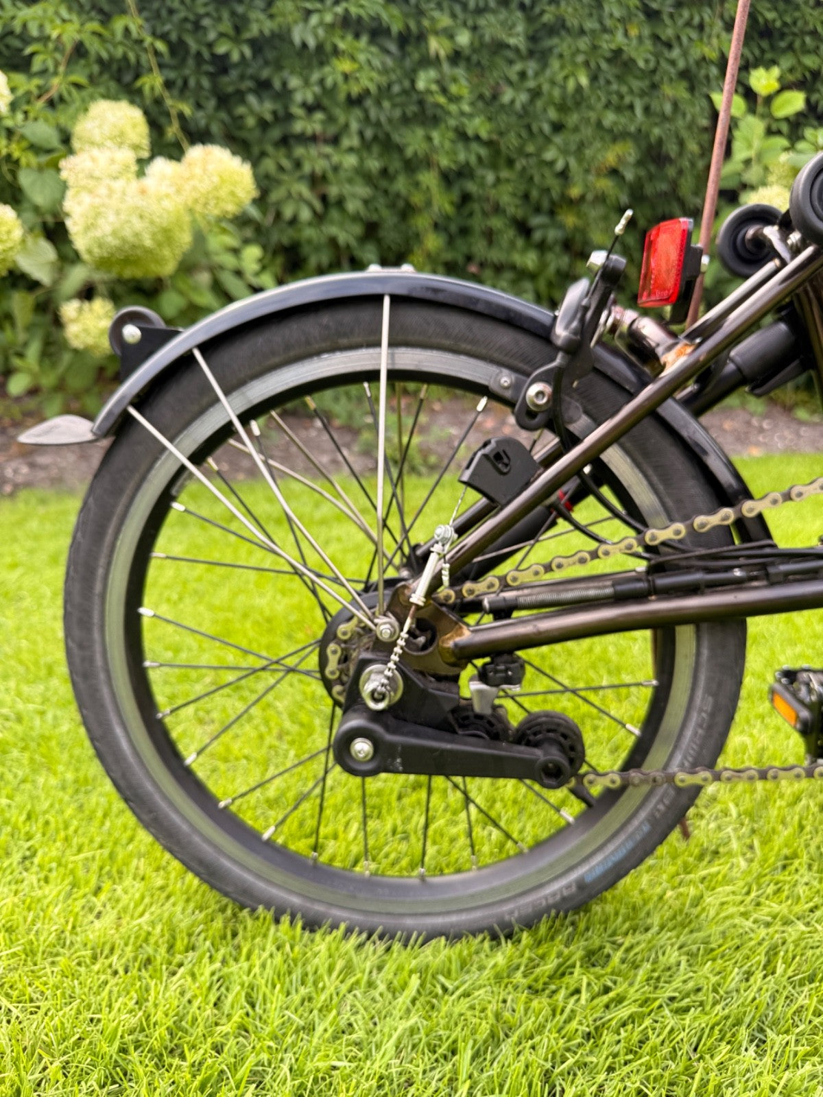 Brompton S6L Black Edition Black Lacquer 6 Speed Brooks B17 + Pump