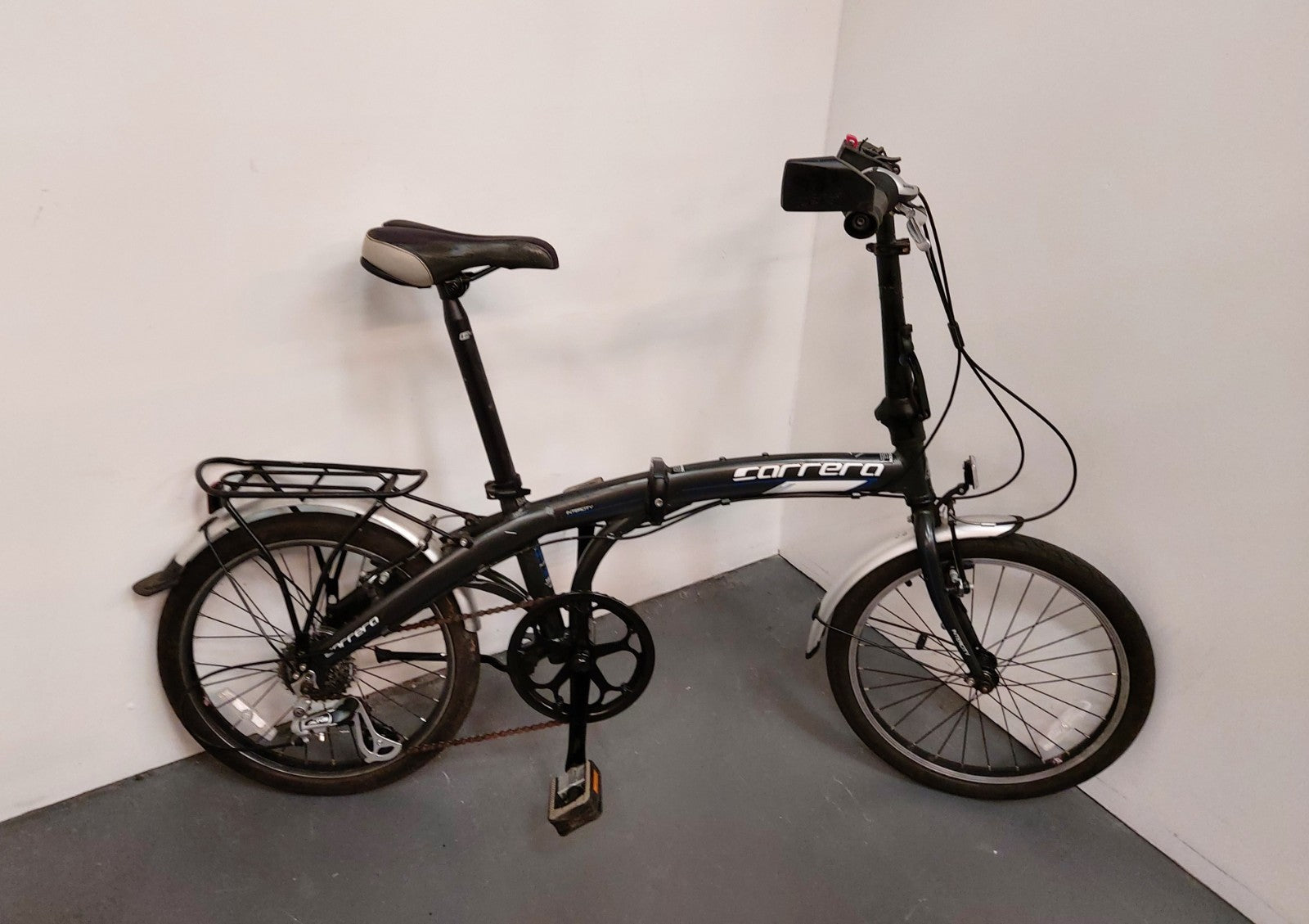 Carrera Intercity Folding Bike Unisex, 8 Gears, 20" Wheels COLLECT FROM BN9 0AD