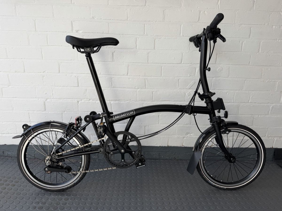 Brompton C-Line 2024 - Satin Black - Low Bars - Never Used Excellent Condition