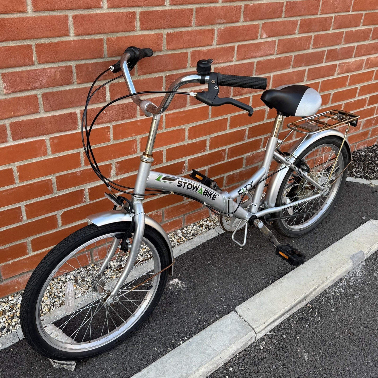 Stowabike Folding City Bike 6 Speed With Rear Rack Commuter Bicycle Foldable