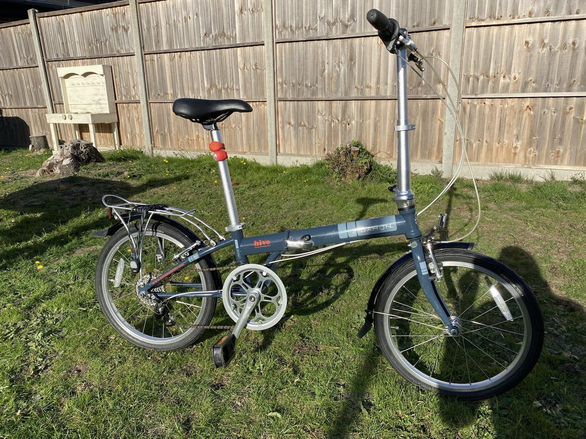 Dahon hive 4130 Folding Bike 20 in Blue 7 speed luggage Rack Mudguards for tube