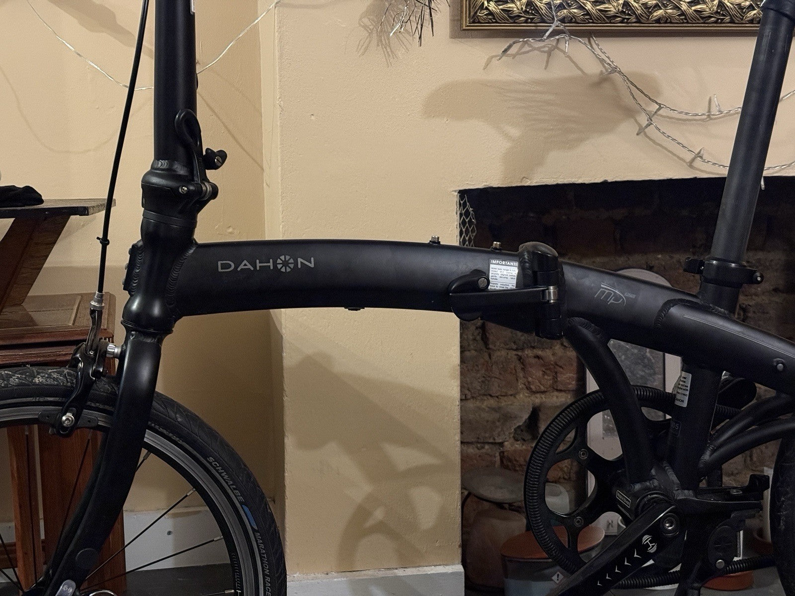 Dahon Mu Uno folding bike - Black, Single Speed - Aluminium