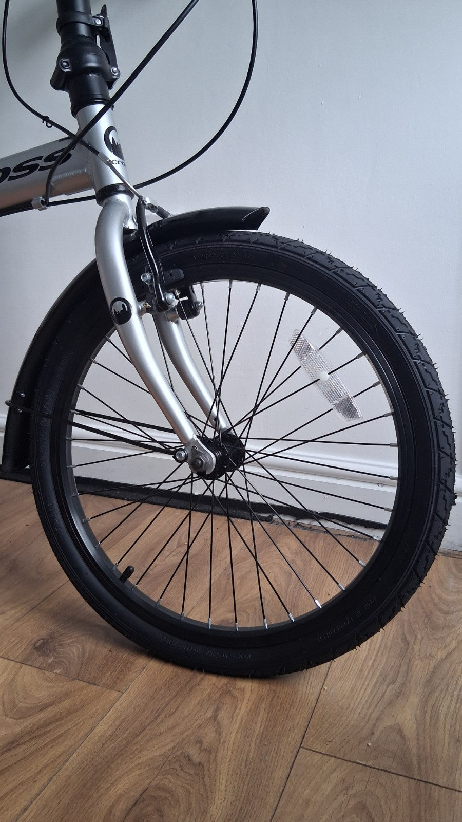 Cross Citysprint Folding Bike 20in Silver/Black, Mudguards, Twist Grip