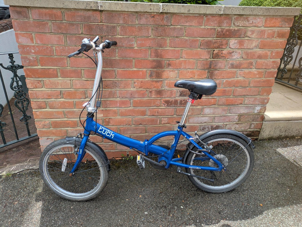 Apollo Tuck Folding Bike 20in Blue 1-Speed V-Brake Kickstand