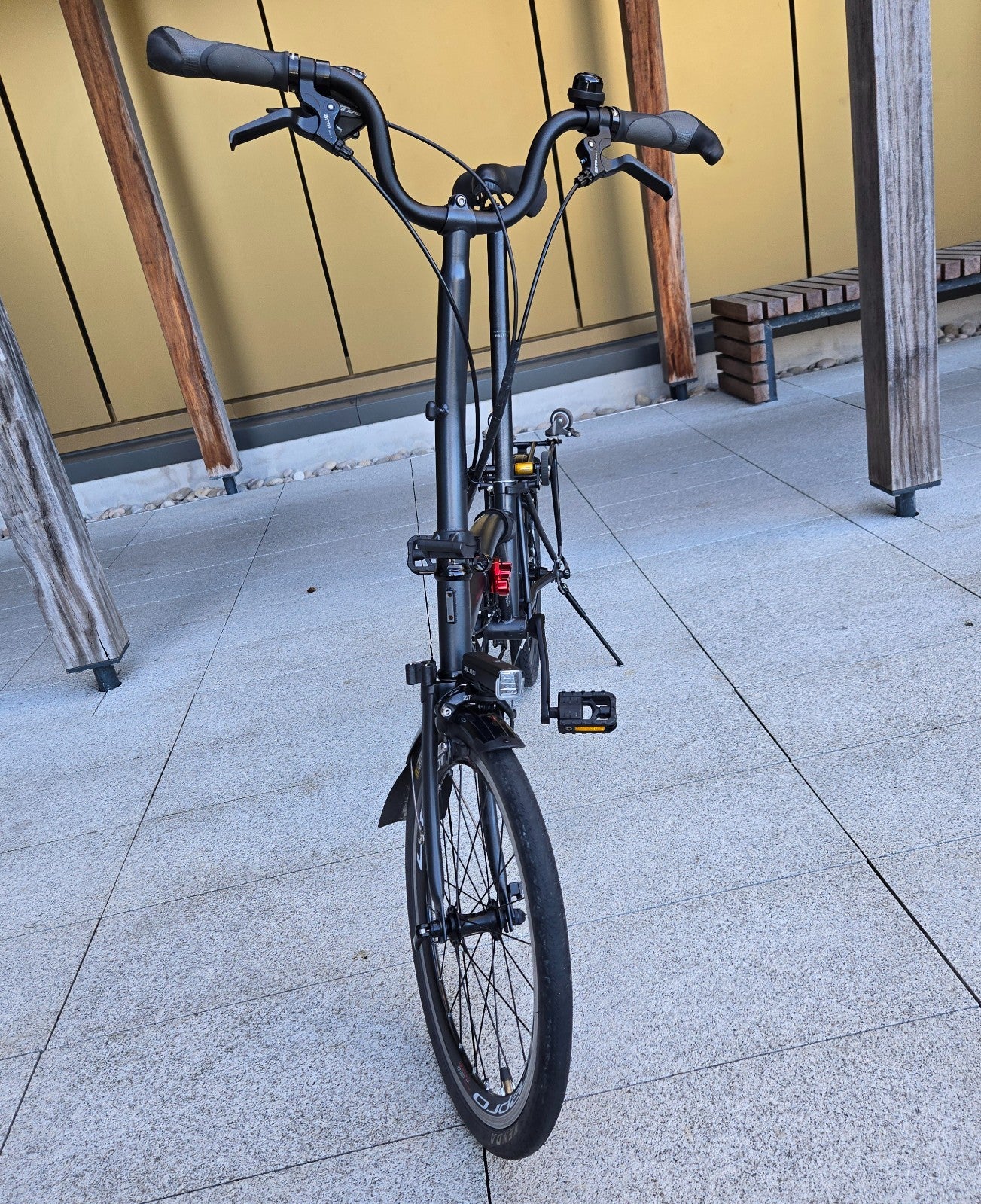 20" 9-Speed Shimano Tri-Fold Brompton-Style Folding Bike | Rare find!
