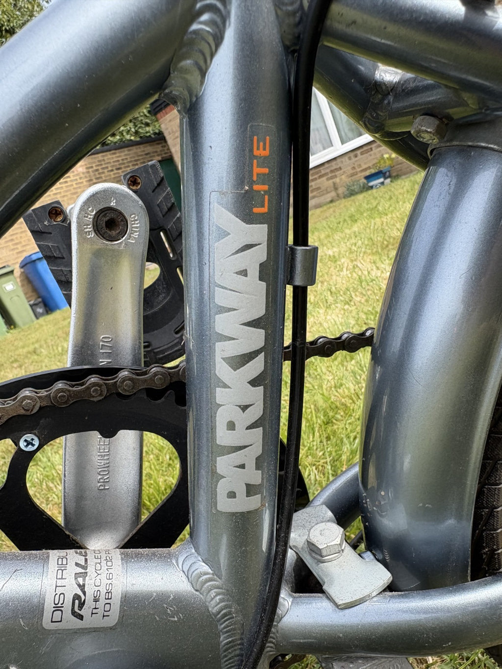 Raleigh Parkway Lite Folding Bike
