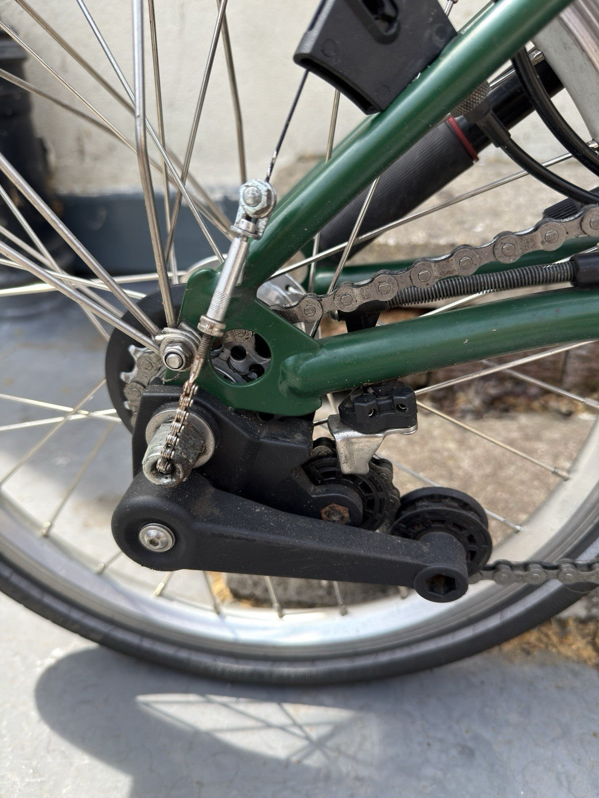 BROMPTON M6L  - RACING GREEN - VERY GOOD CONDITION