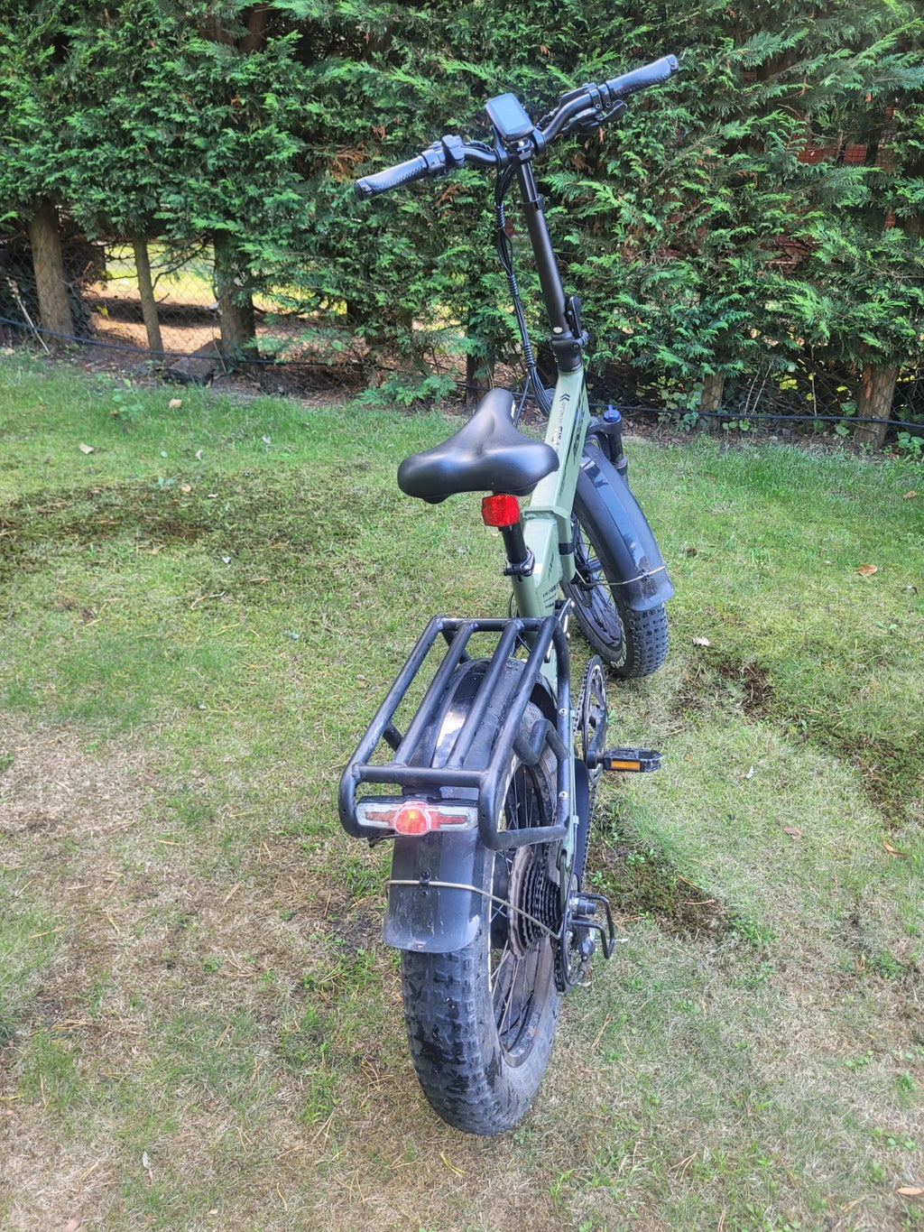 Paselec PX6 Folding Bike - Suspension, Charger, x2 Keys, Spare Motors