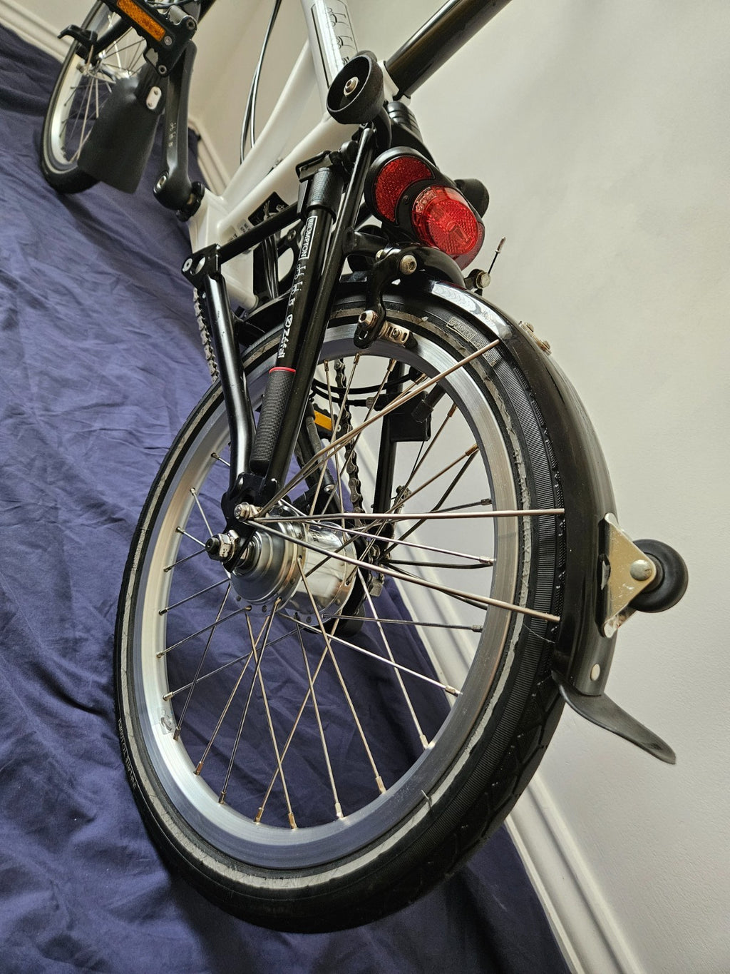 Brompton M6L - 6 Speed - C Line - Mid- White
