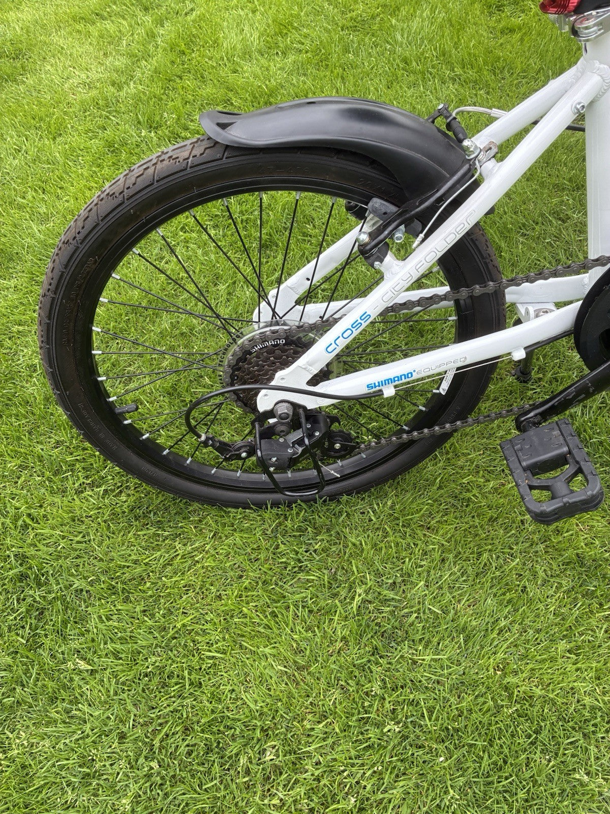 B'TWIN Tilt 500 Folding Bike 20 in Aluminium Red. Also a Cross CRF300.