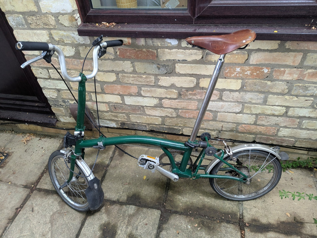Brompton Folding Bike 16in Wheels Green 3Speed Derailleur Gears
